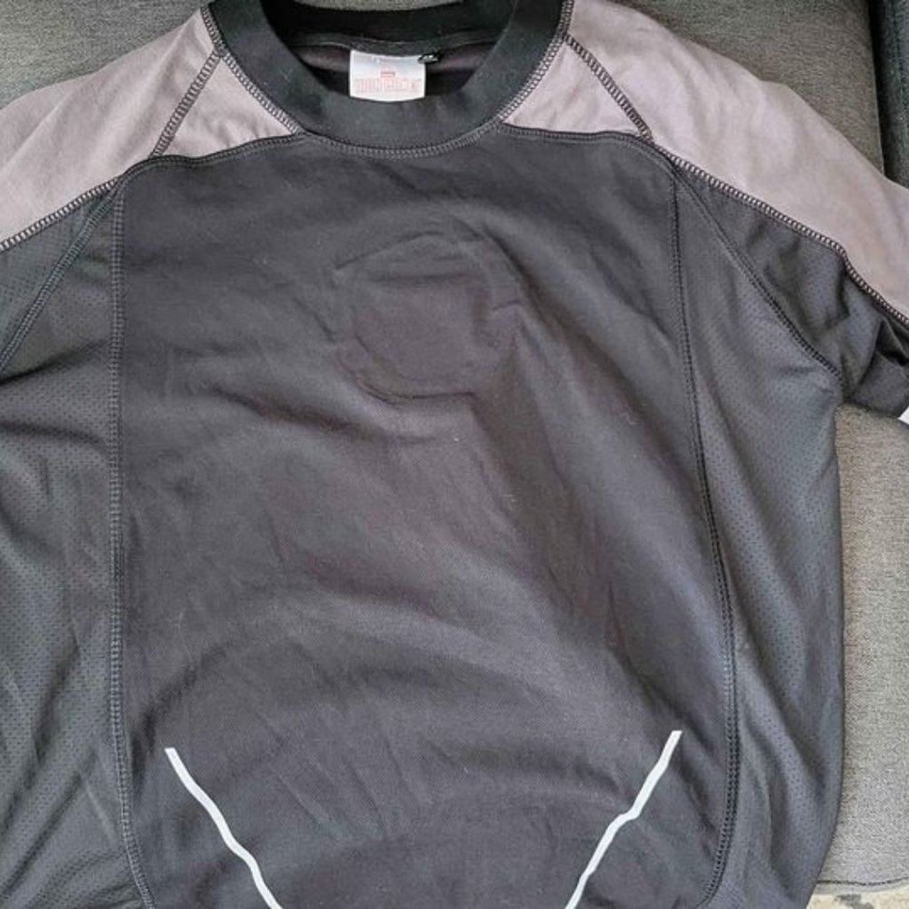 Halloween Iron Man Light up Core Shirt XS